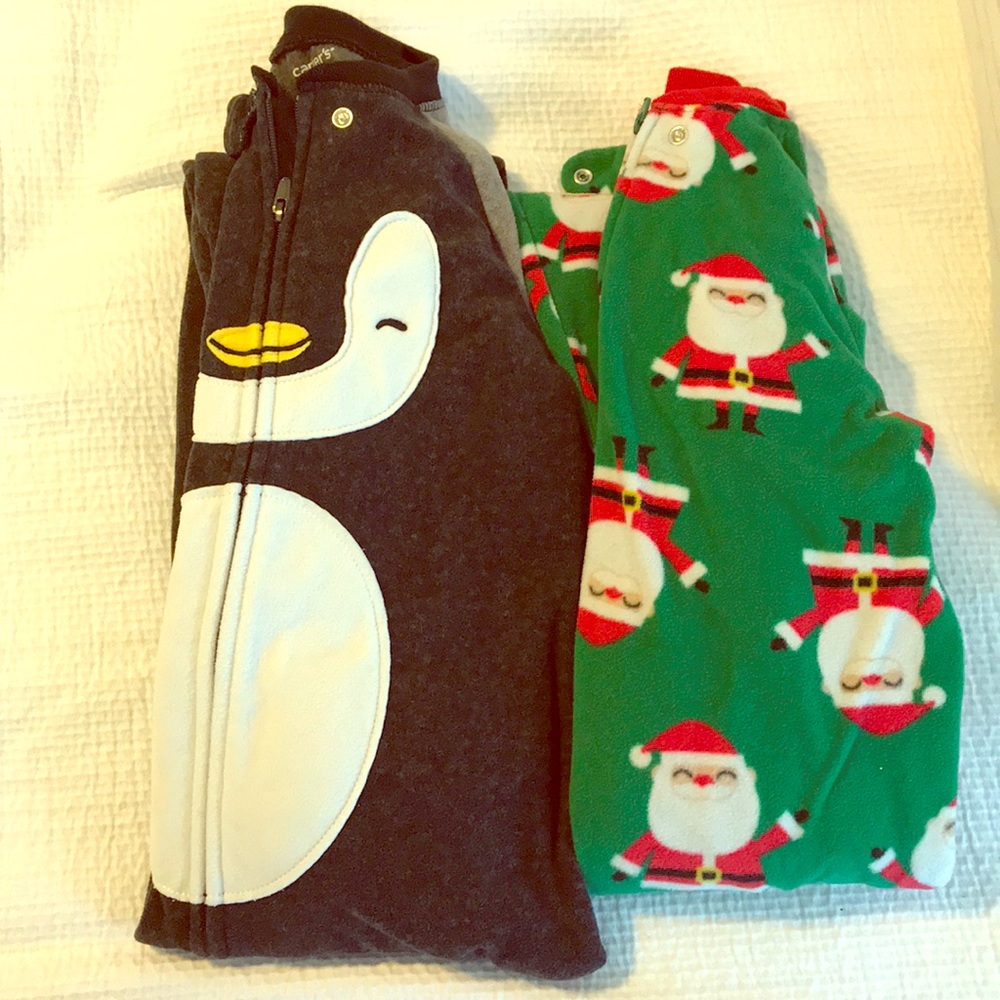 Lot of 2 carters footed pjs
